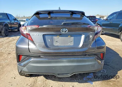 2020 Toyota C-Hr Xle z USA, uszkodzony, nr VIN JTNKHMBX3L1092606